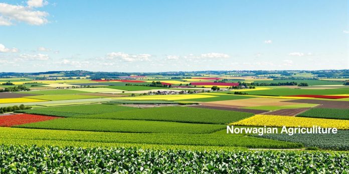 Fargerik gård med grønne jorder og husdyr.